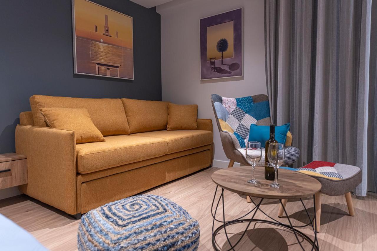 A&N Athens Luxury Apartments - Akadimou Buitenkant foto