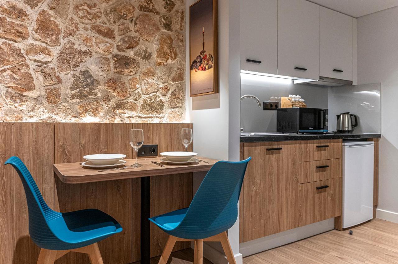 A&N Athens Luxury Apartments - Akadimou Buitenkant foto